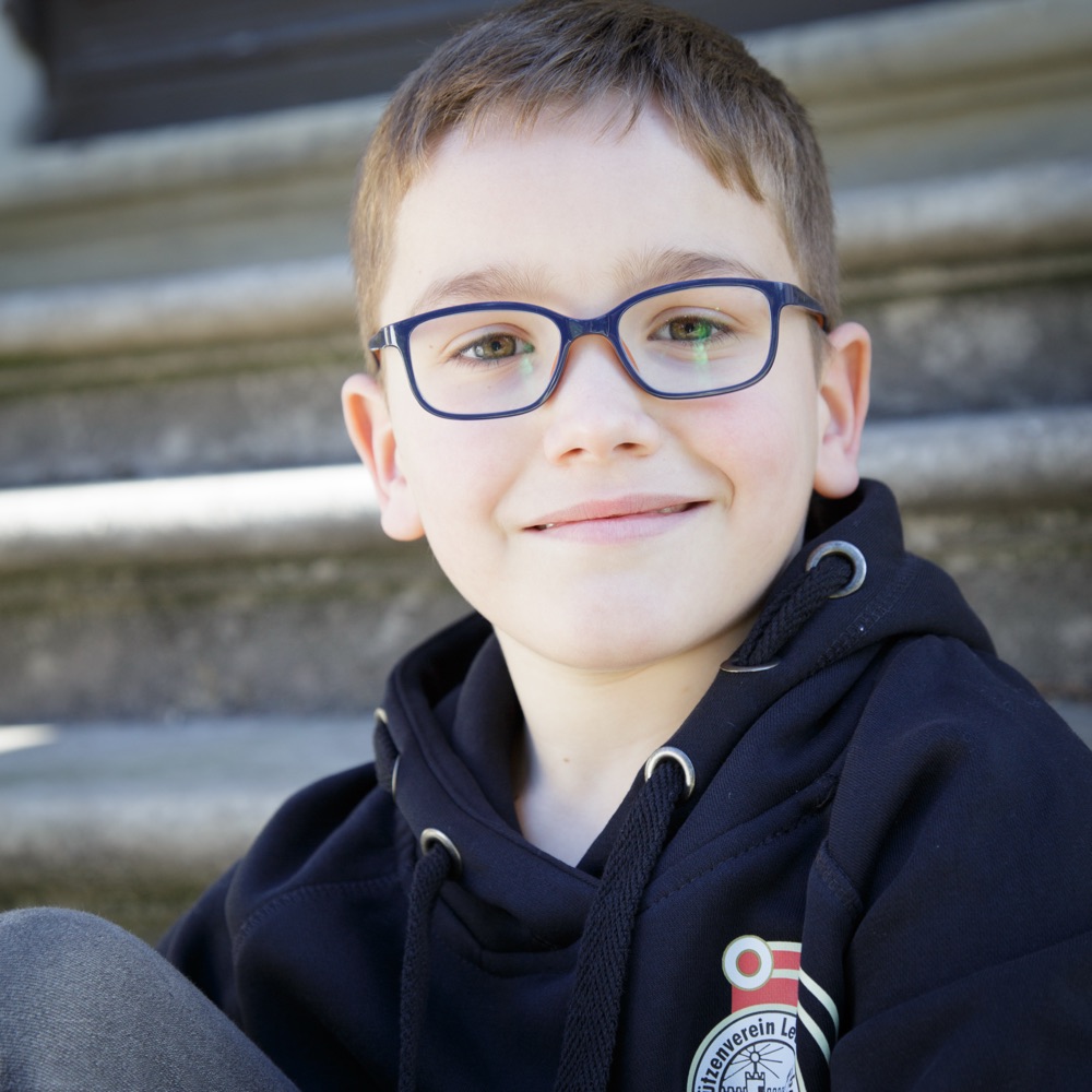 Kind beim Training im Schützenverein Leuchtenburg